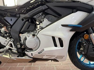 2026 CFMOTO 675SS - Photo 11