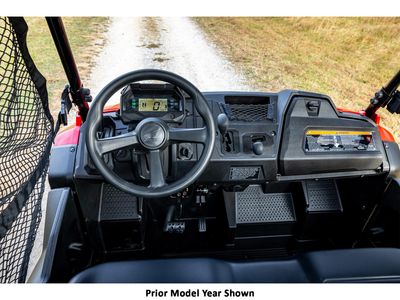 2026 Honda Pioneer 700 - Photo 10