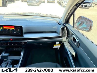 2026 Kia Sorento — photo 16 view