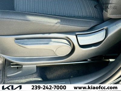 2026 Kia Sorento — photo 23 view