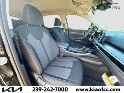 2026 Kia Sorento — photo 13 view
