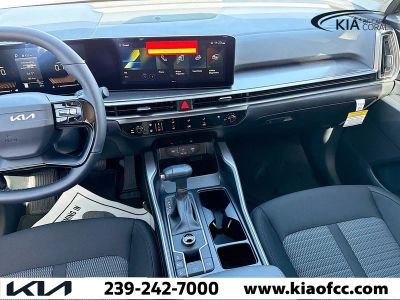 2026 Kia Sorento — photo 17 view