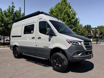 2027 Tiffin TIFFIN — front three-quarter view