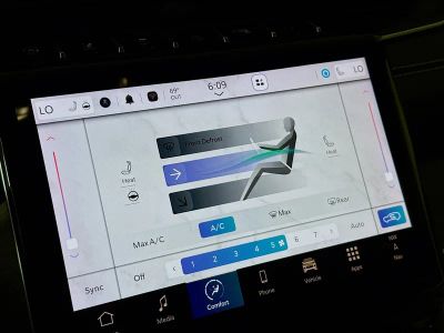 2024 Jeep Grand Cherokee — photo 16 view