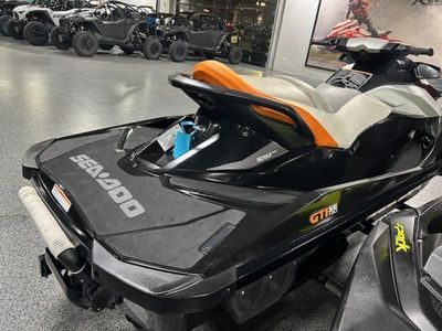 2014 Sea-Doo GTISE - Photo 3