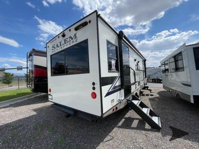 2025 Forest River RV HEMISPHERE HYPER LYTE — interior view