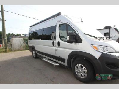 2025 Roadtrek Roadtrek — side profile view