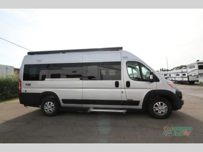 2025 Roadtrek Roadtrek — front three-quarter view