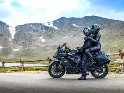 2025 Kawasaki Ninja® 1100SX ABS — front three-quarter view