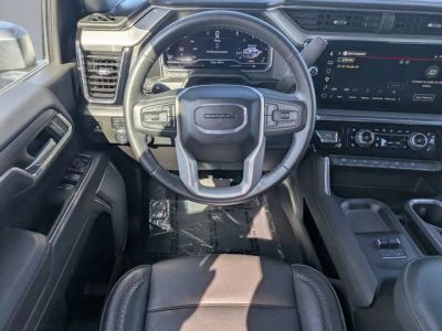 2025 GMC Sierra 3500HD — photo 8 view