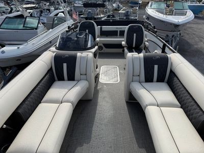 2026 Barletta Lusso L25UC - Photo 15