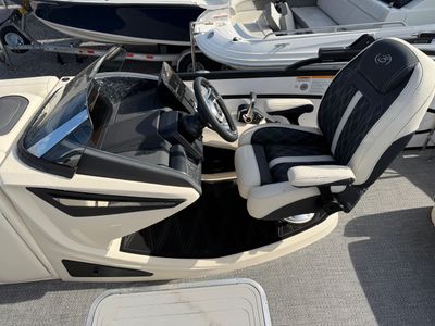 2026 Barletta Lusso L25UC - Photo 17