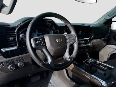 2023 Chevrolet Silverado 1500 — photo 9 view