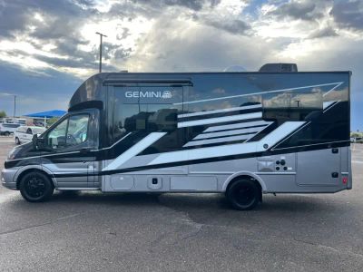 2027 Thor Motor Coach GEMINI — photo 24 view