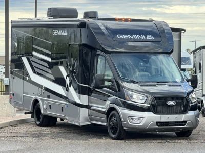 2027 Thor Motor Coach GEMINI — front three-quarter view