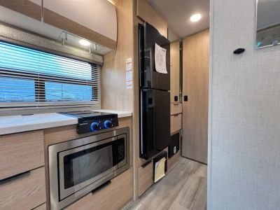 2027 Thor Motor Coach GEMINI — photo 7 view