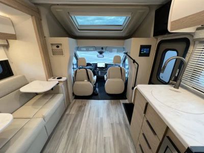 2027 Thor Motor Coach GEMINI — rear three-quarter view