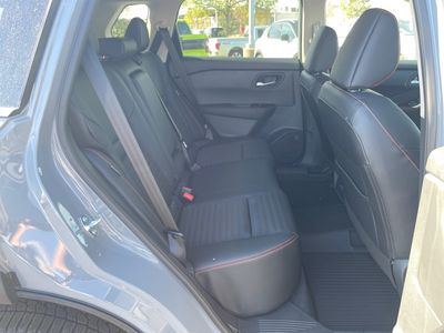 2026 Nissan Rogue — photo 9 view