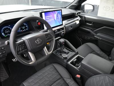 2025 Toyota Tacoma i-FORCE MAX TRD Sport i-FORCE MAX Truck Double Cab — photo 13 view