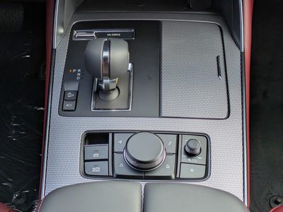 2026 Mazda CX-70 - Photo 16