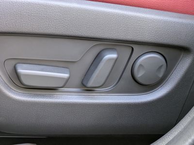 2026 Mazda CX-70 - Photo 17