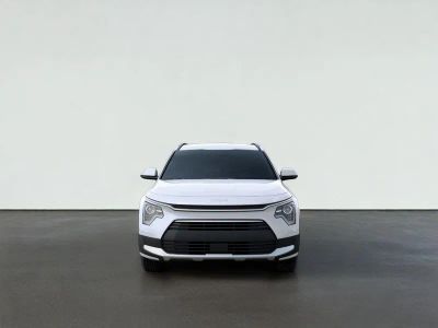 2026 Kia NIRO — side profile view