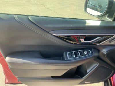 2020 Subaru Outback — photo 15 view
