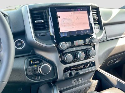 2025 Ram 1500 — photo 14 view