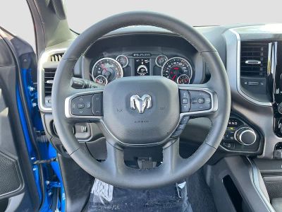 2025 Ram 1500 — photo 11 view