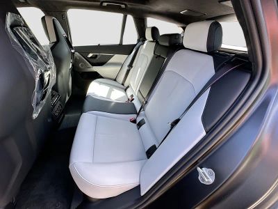 2026 BMW M5 — photo 19 view