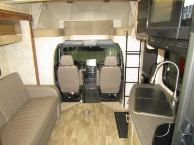2019 Winnebago VIEW - Photo 3