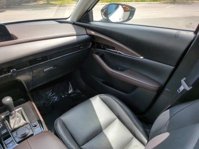 2025 Mazda CX-30 — photo 17 view