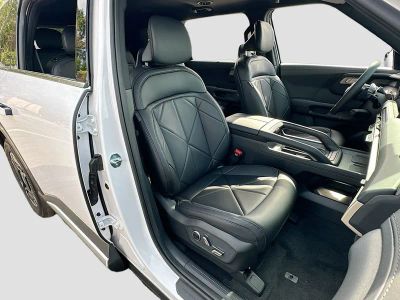 2027 Kia Telluride Hybrid — photo 30 view