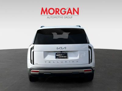 2027 Kia Telluride Hybrid — engine compartment view