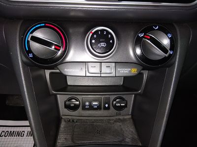 2021 Hyundai Kona - Photo 18
