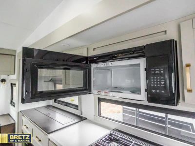 2026 Brinkley Model Z - Photo 16