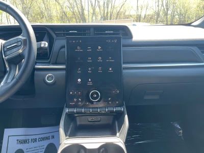 2026 GMC Terrain — photo 13 view