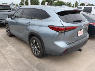 2022 Toyota Highlander - Photo 6