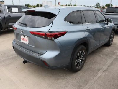 2022 Toyota Highlander - Photo 9