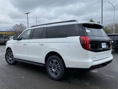 2025 Ford Expedition - Photo 5
