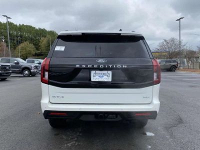 2025 Ford Expedition - Photo 4