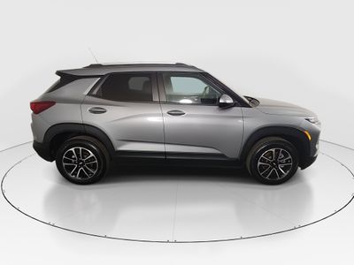 2025 Chevrolet Trailblazer — photo 8 view