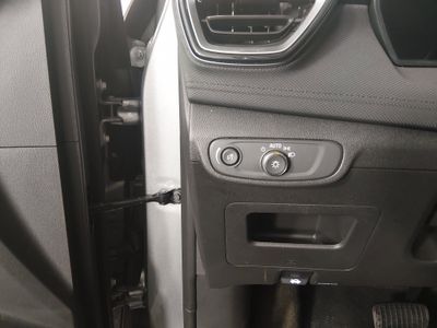2025 Chevrolet Trailblazer — photo 13 view