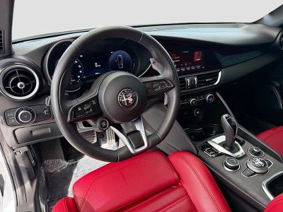 2024 Alfa Romeo Giulia — photo 26 view