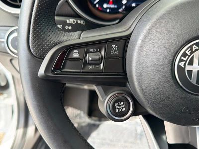 2024 Alfa Romeo Giulia — photo 37 view