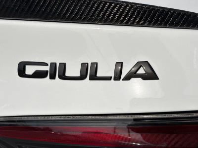 2024 Alfa Romeo Giulia — photo 12 view