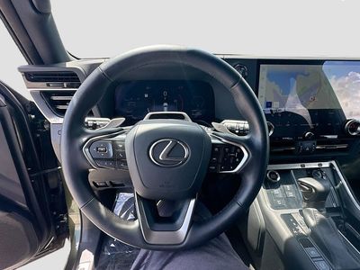 2024 Lexus GX - Photo 11