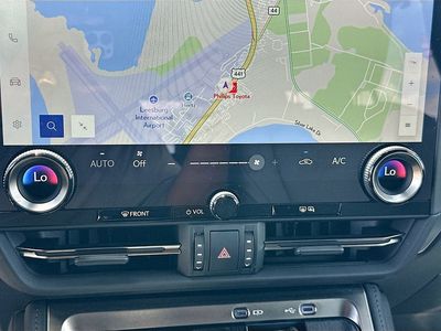 2024 Lexus GX - Photo 16