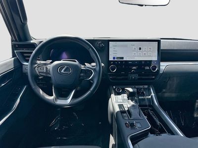 2024 Lexus GX - Photo 24