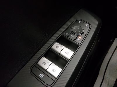 2025 Mitsubishi Outlander - Photo 22